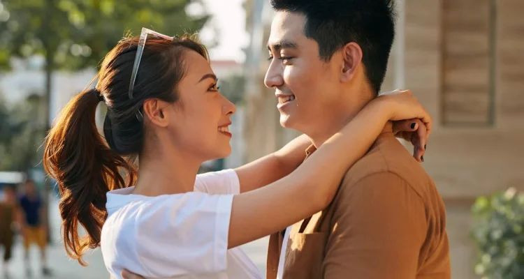 11 Kalimat Tulus Pria Saat Cintanya Begitu Dalam, Dilengkapi Tanda Ekspresi Wajah yang Membuktikannya