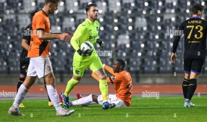 Anderlecht: Dari Dominasi Futures hingga Kontrak Panjang Coosemans, dan Bayang-Bayang Skandal Historis