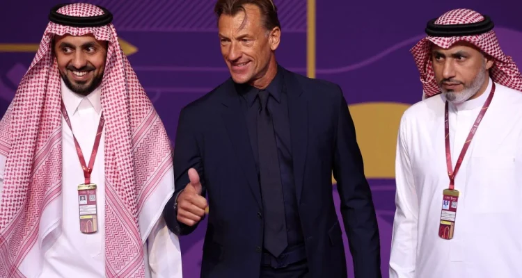 Arab Saudi Pecat Herve Renard Dua Bulan Menjelang Piala Dunia 2026: Analisis Penyebab dan Dampaknya