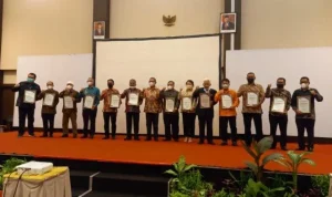 Bea Cukai Pantoloan Gelar Patroli di Perusahaan Jasa Titipan Palu, Hasilnya Mengungkap Dinamika Ekspor Nasional