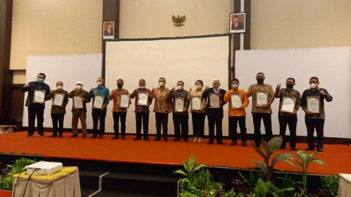 Bea Cukai Pantoloan Gelar Patroli di Perusahaan Jasa Titipan Palu, Hasilnya Mengungkap Dinamika Ekspor Nasional