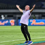 Bojan Hodak Perintahkan Persib Bandung 'Full Power' di 7 Laga Penutup: Tanpa Eksperimen, Poin Maksimal Jadi Kunci Juara