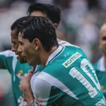 Bruno Moreira Tertunda, Bernardo Tavares Bergulat Cari Mesin Gol untuk Persebaya