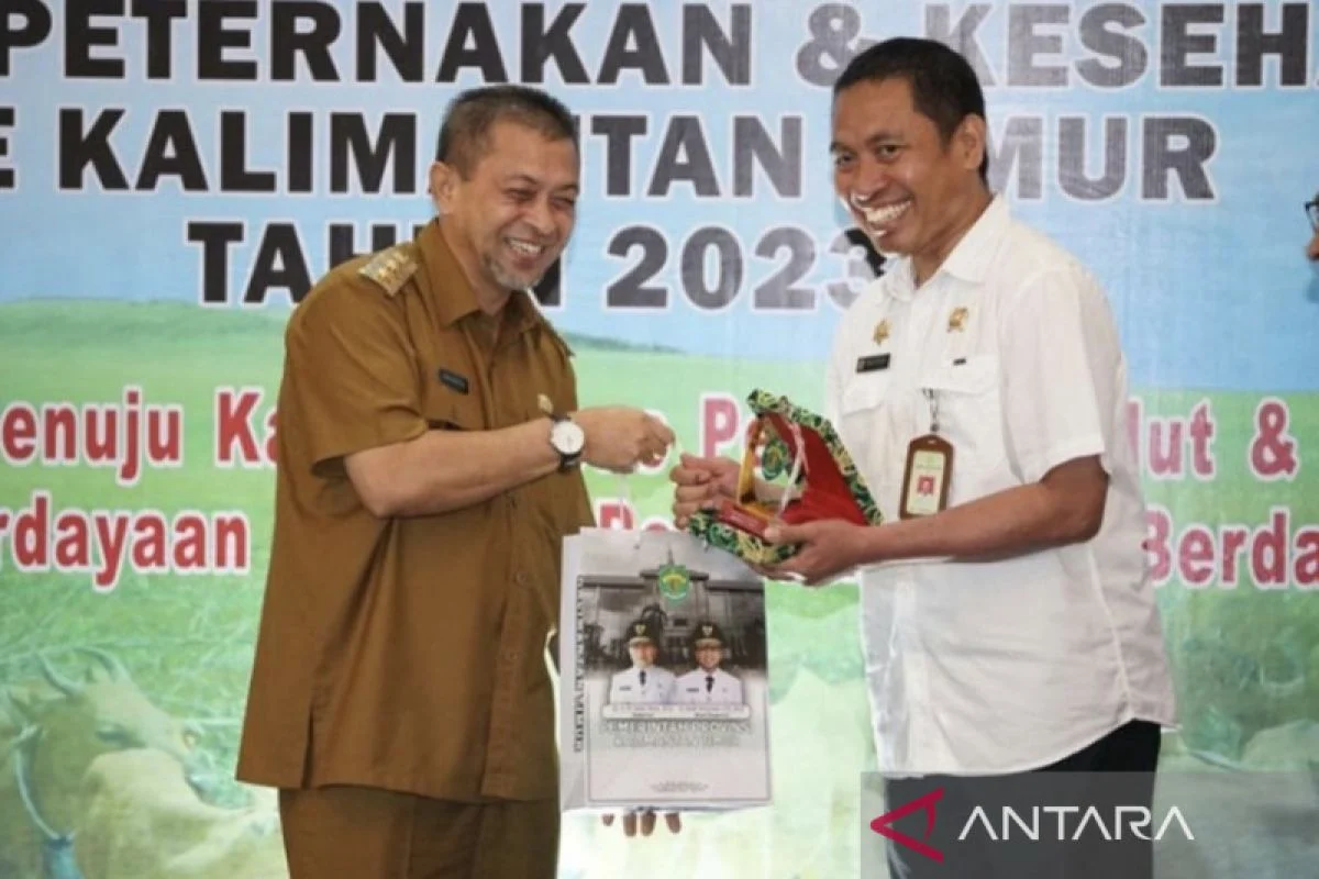 Demo Ribu Warga di Samarinda: Kontroversi Anggaran, KKN, dan Silsilah Keluarga Gubernur Kaltim Rudy Masud