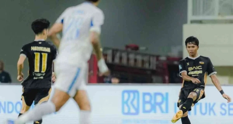 Drama 2-2 di Banten: Persib Selamatkan Poin, Dewa United Gagal Kuasai Kemenangan