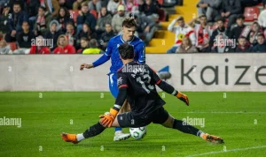 Drama AEK Athens vs Rayo Vallecano di UEFA Conference League: Kemenangan 3-1 dan Tiket Semifinal