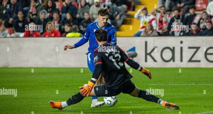 Drama AEK Athens vs Rayo Vallecano di UEFA Conference League: Kemenangan 3-1 dan Tiket Semifinal