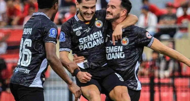 Drama di Haji Agus Salim: Semen Padang Gagal Menggenggam Poin, Persijap Jepara Menyabet Kemenangan 2-0