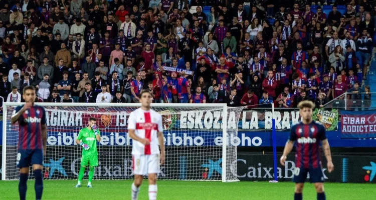 Drama di Ipurua: Eibar Menang Tipis atas Huesca, Badai Cedera Mengancam Playoff
