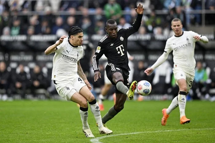 Gladbach Tersendat Imbang 1-1 atas Mainz, Kevin Diks Cedera dan Penalti Menyapu Poin