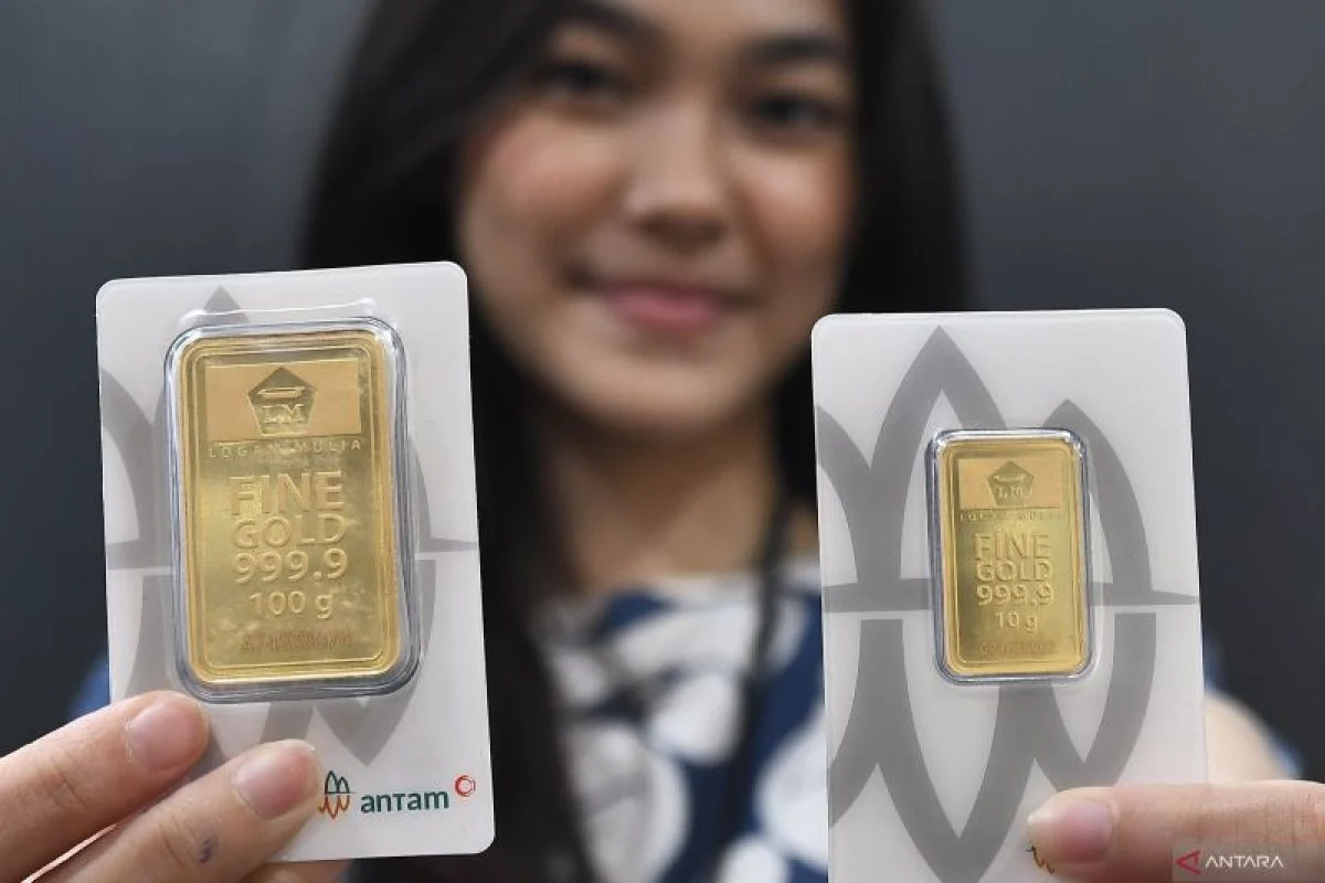 Harga Emas Antam Turun Rp20.000 per Gram, Catat Harga Rp2.868.000 pada Jumat, 17 April 2026