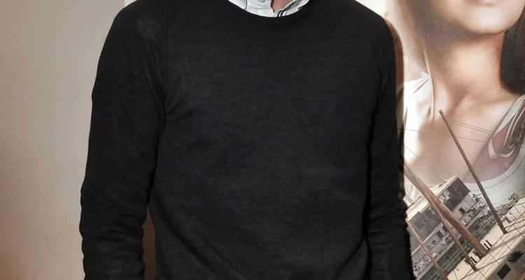 Herjunot Ali, Aktor dengan Peran Ikonik yang Mengguncang Layar Indonesia