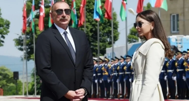 Ilham Aliyev dan Istri‑Wapres Mehriban Aliyeva Tiba di Antalya, Siapkan Langkah Baru dalam Hubungan Azerbaijan‑Turki