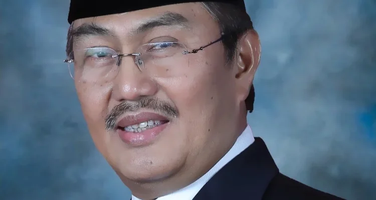 Jimly Asshiddiqie: Dari Mahkamah Konstitusi Hingga Reformasi Hukum Nasional, Jejak Sang Pionir yang Menginspirasi