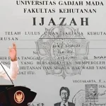 JK Ungkap Dinamika Isu Ijazah Jokowi: Dari Laporan Rismon Hingga Tuduhan Penistaan Agama