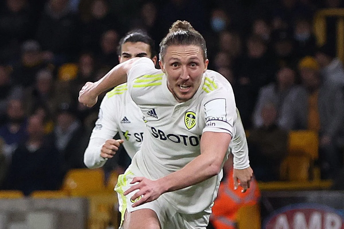 Leeds United Raih Kemenangan Besar 3-0 atas Wolves, Okafor Gemilang, Ancaman Degradasi Mereda