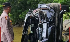 Mahasiswa Unand Terluka Parah Setelah Minibus Masuk Jurang di Lembah Anai, Tangan Patah dan Drama Evakuasi