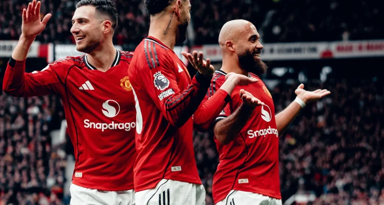 Manchester United Cukur Tipis Chelsea, Arsenal Tetap Unggul di Puncak Premier League