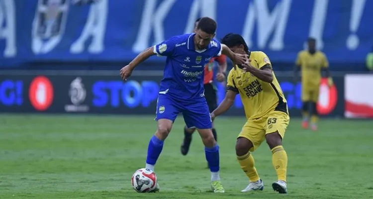 Max Timisela Doakan Persib Bandung Raih Hattrick Juara di Super League 2025/2026