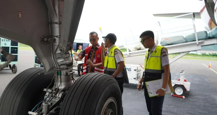 Pemerintah Pastikan Permintaan Akses Lintas Udara Militer AS Ditelaah Hati-hati, Kedaulatan Tetap Prioritas