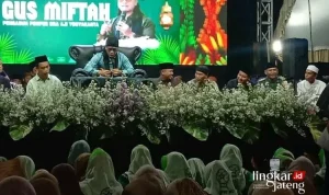 Pengajian Akbar Haul Mbah Surgi Suro Wencono dan Sedekah Bumi Dukuh Penggung Ngagel: Kebersamaan Warga Pati yang Khidmat