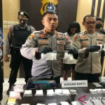 Polresta Pati Tangkap Dua Warga Rembang Saat Ambil Sabu di Jalan Lingkar Pati