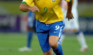 Ronaldo Nazário: Legenda Penyerang Brazil yang Mengukir Sejarah Sepakbola Dunia
