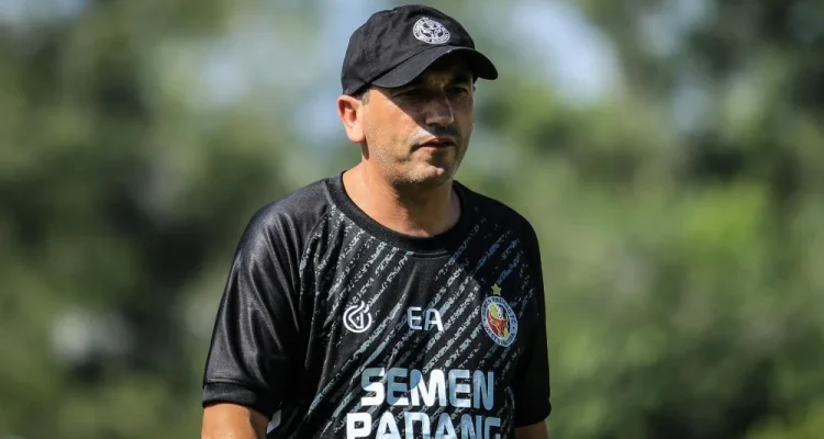 Semen Padang Terjepit Jadwal Neraka, Cedera Mengguyur, namun Tak Mau Menyerah di BRI Super League