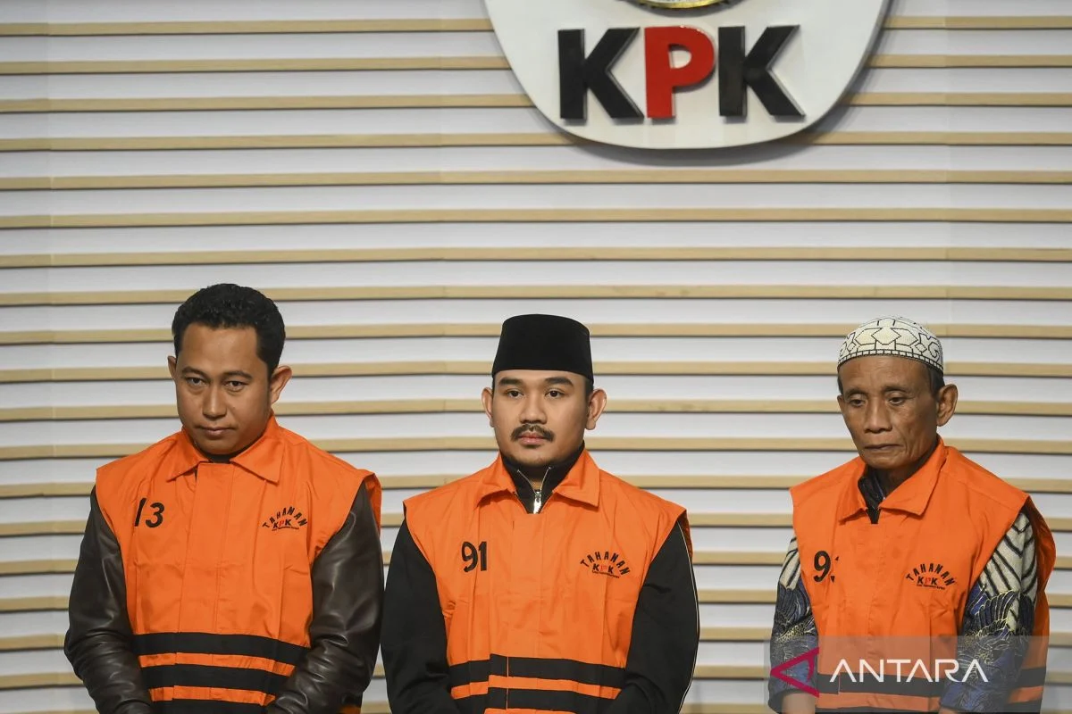 Skandal Suap Rp11,4 Miliar: Ade Kuswara Kunang Diminta Bayar Utang Politik lewat Ijon Proyek