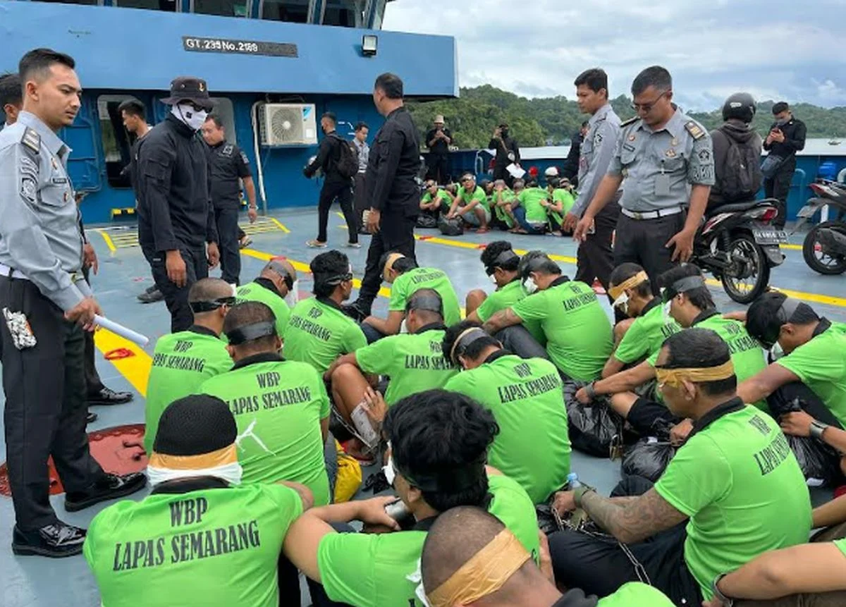 Supriadi Tertangkap Ngopi di Kendari, Dipindah ke Nusakambangan Tanpa Pengecualian